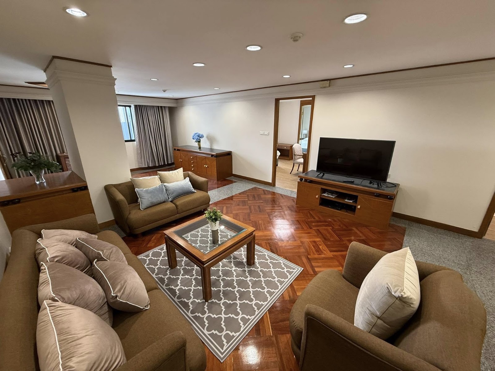 United Tower Thonglor, photo 3