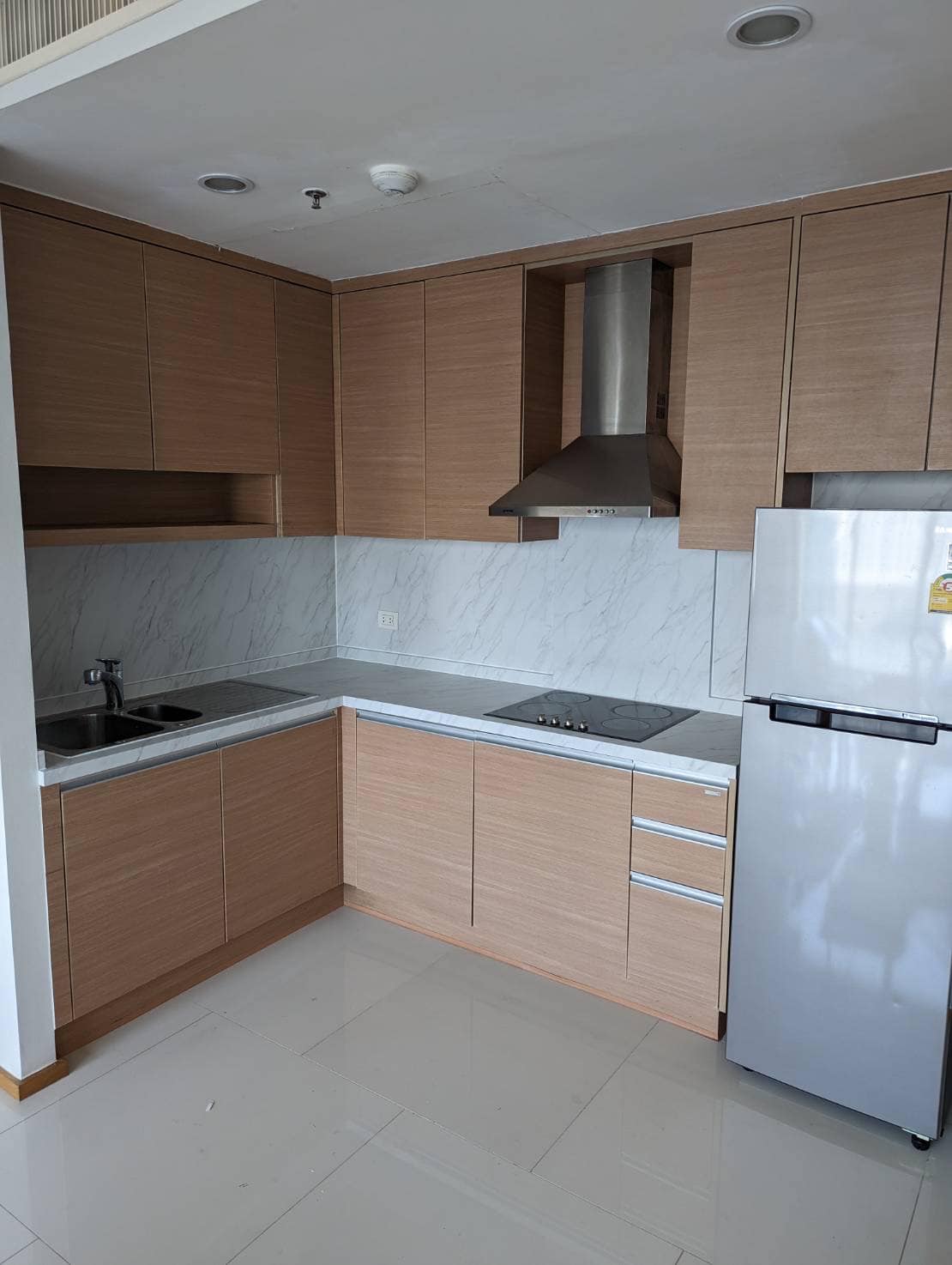 The Emporio Place, photo 3
