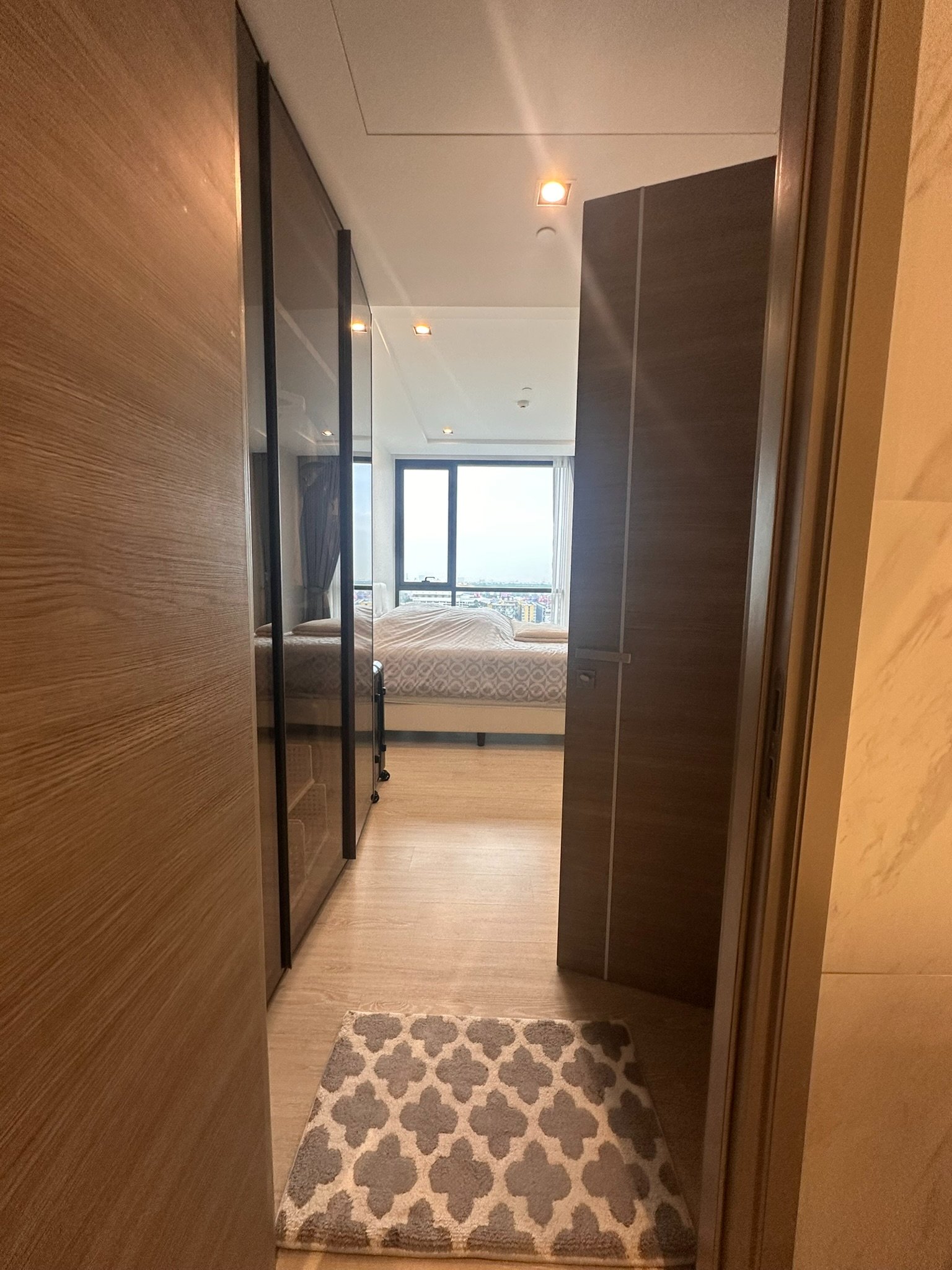 The Room Sukhumvit 38, photo 2