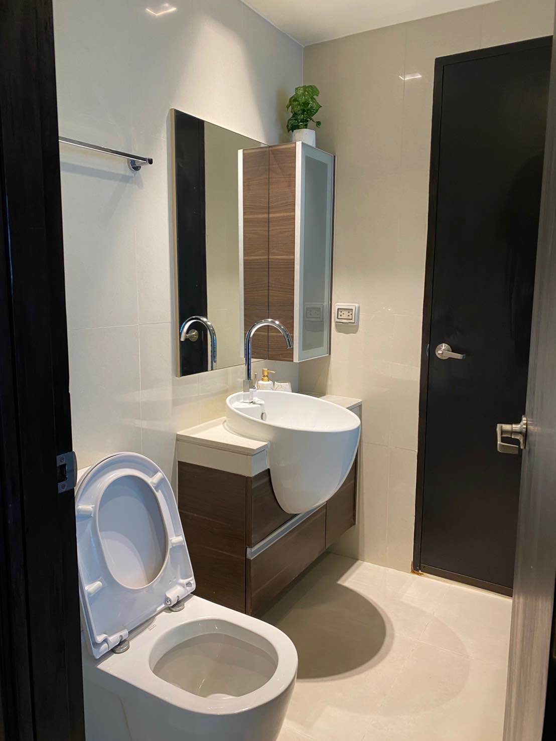 Sky Walk Condominium, photo 3