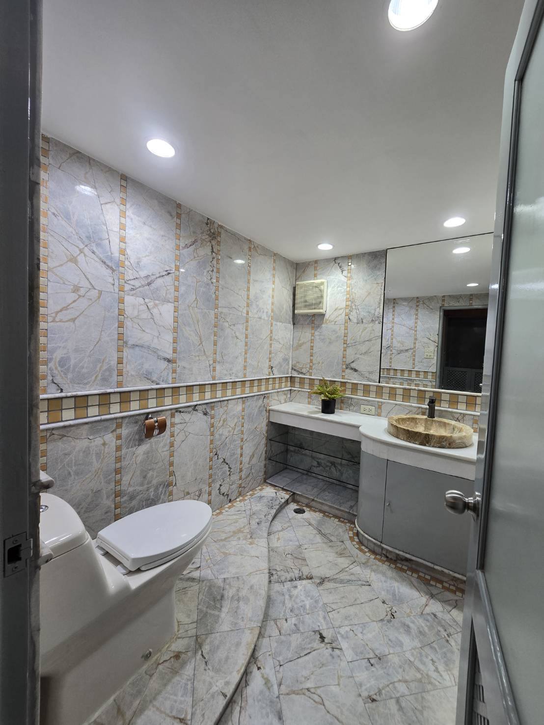 Sithakarn Condominium, photo 3