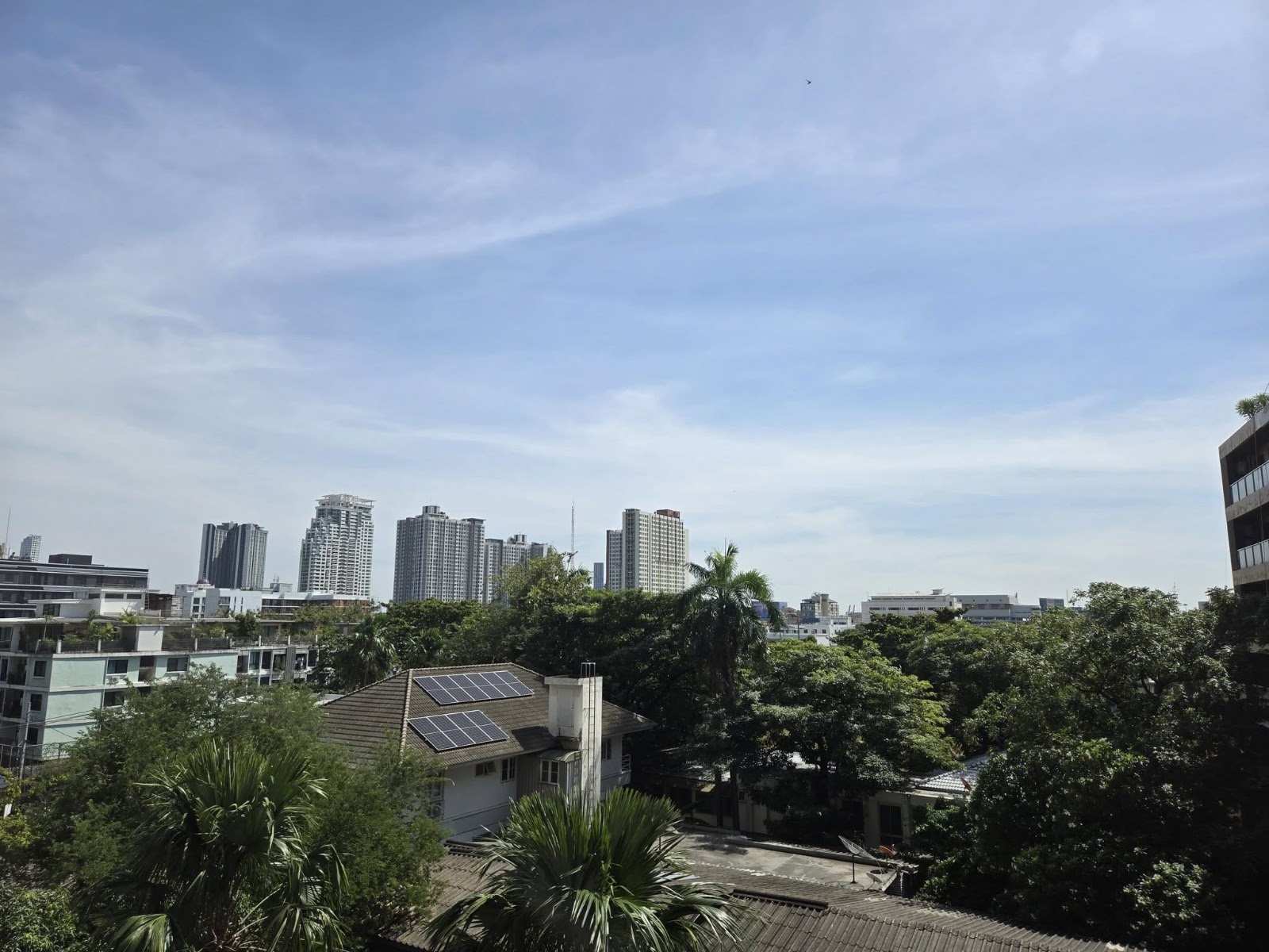 The Room Sukhumvit 38, photo 2