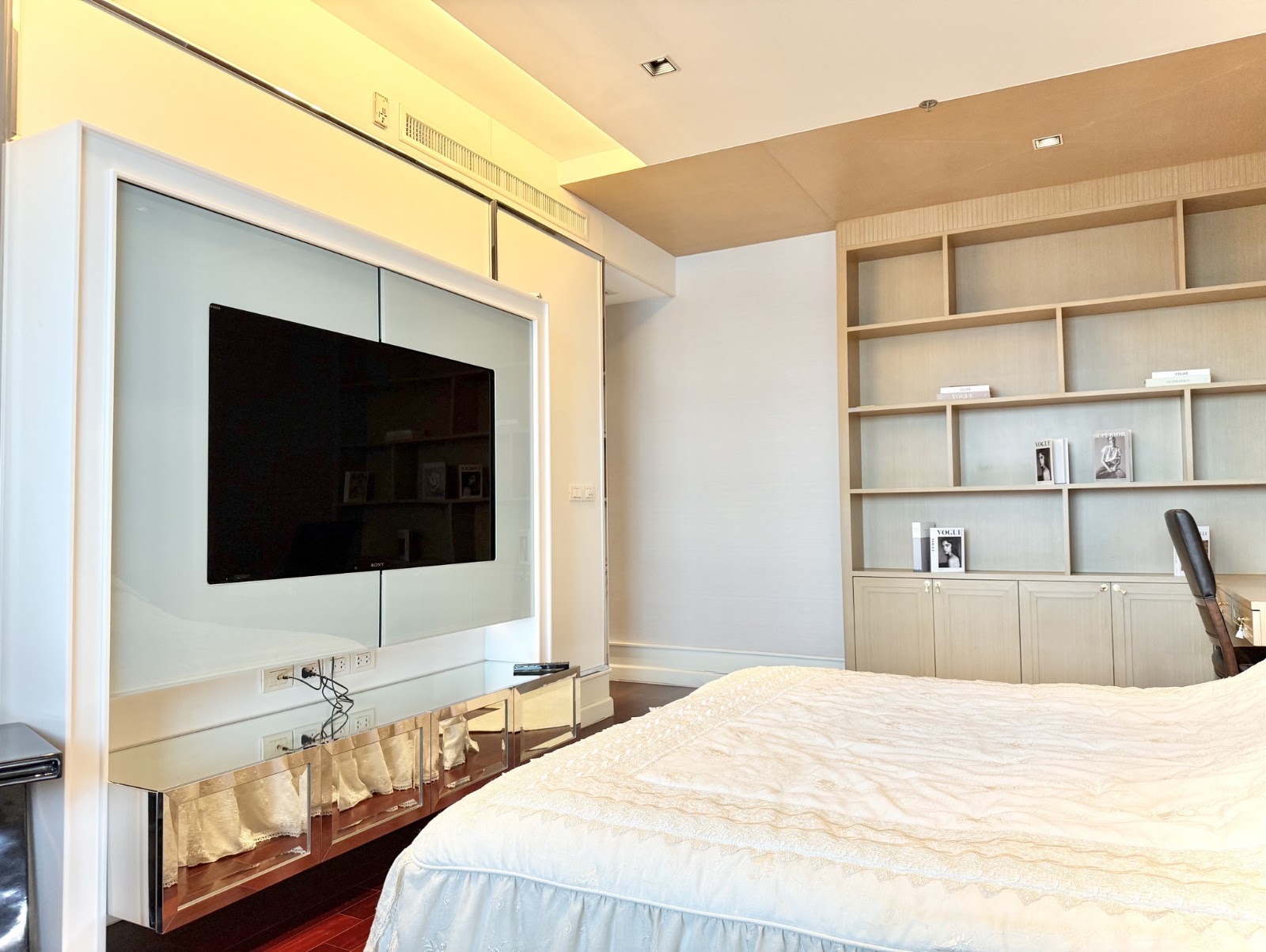 Athenee Residence Condominium, photo 3