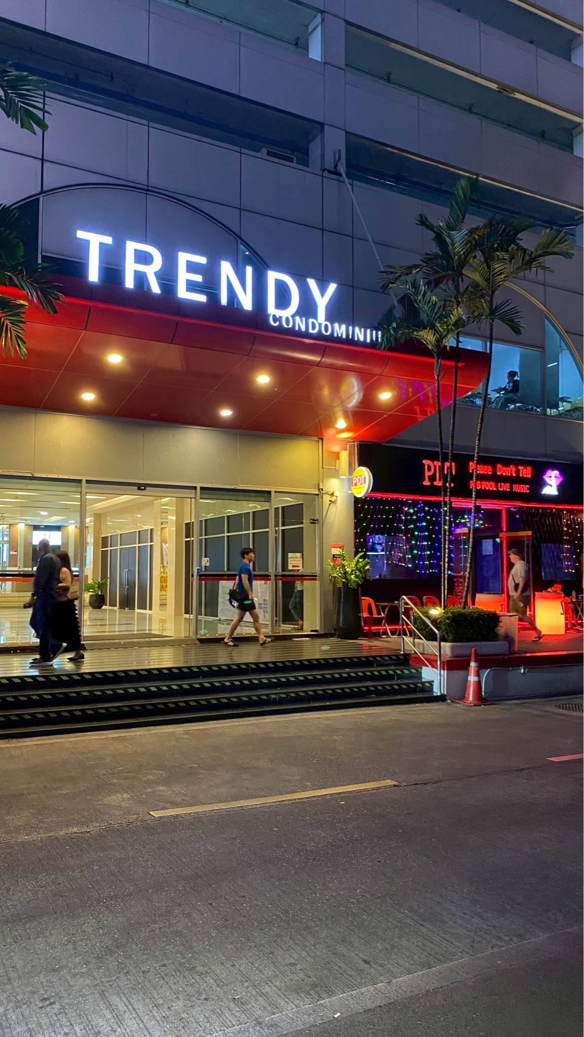 The Trendy Condominium, photo 3