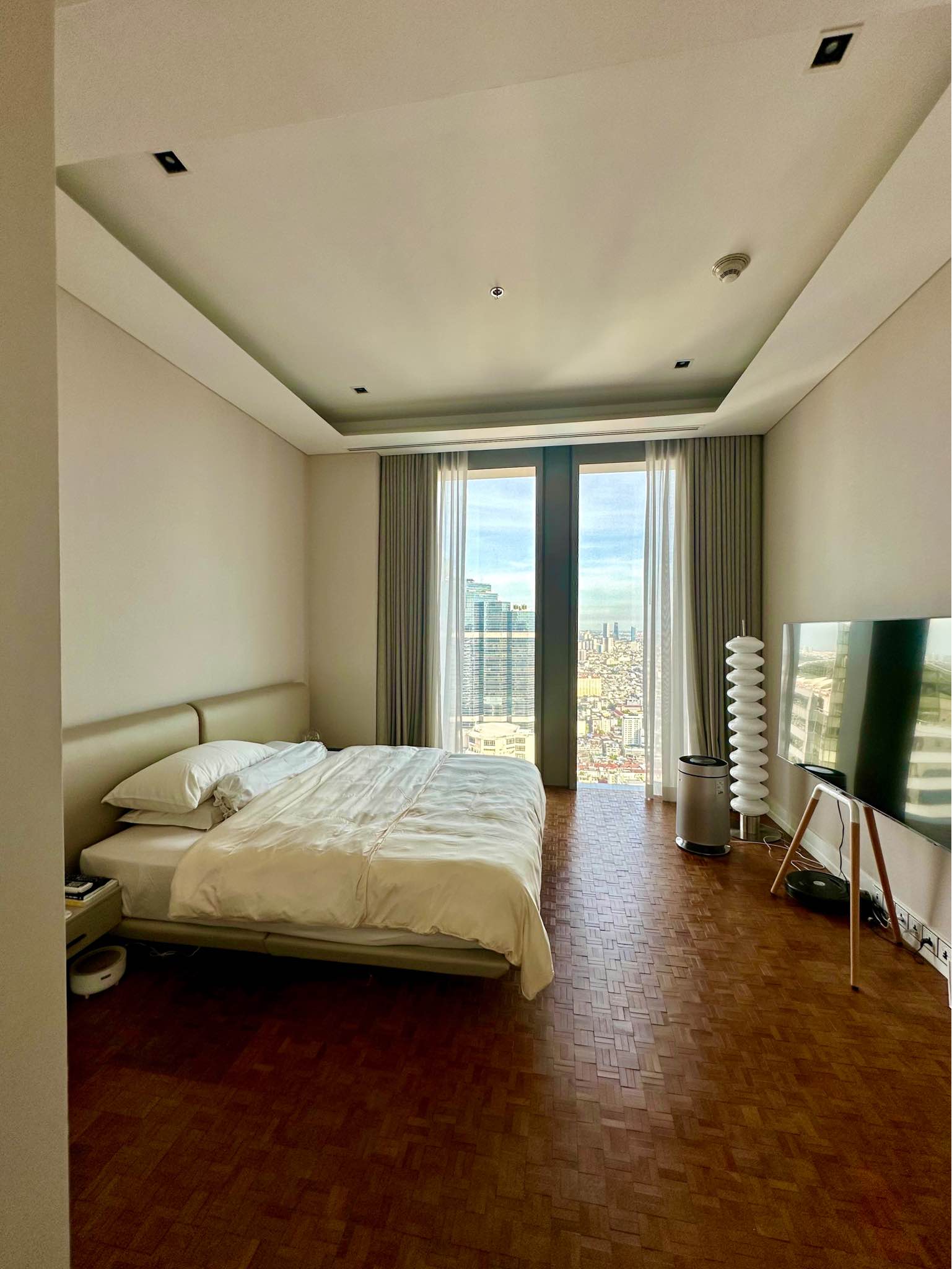 The Ritz-Carlton Residences, photo 2