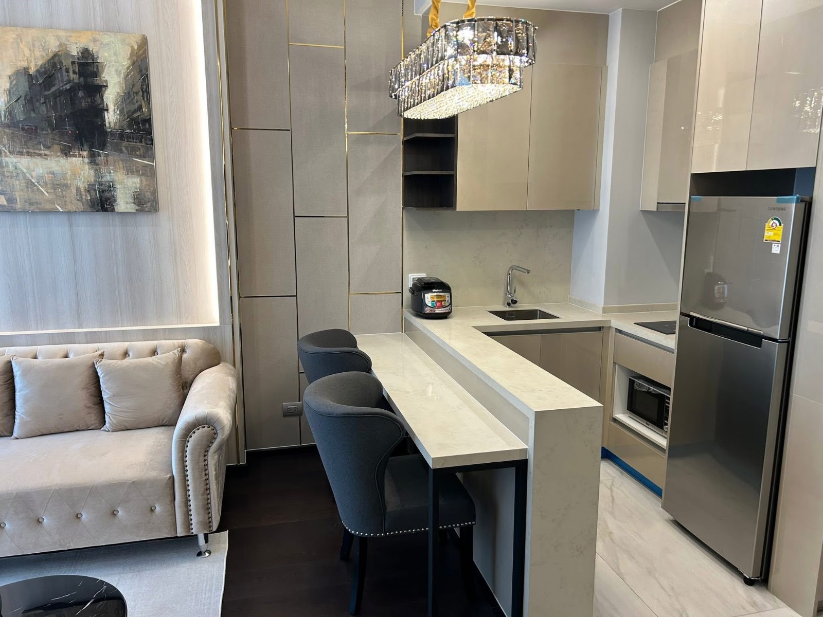 LAVIQ Sukhumvit 57, photo 2