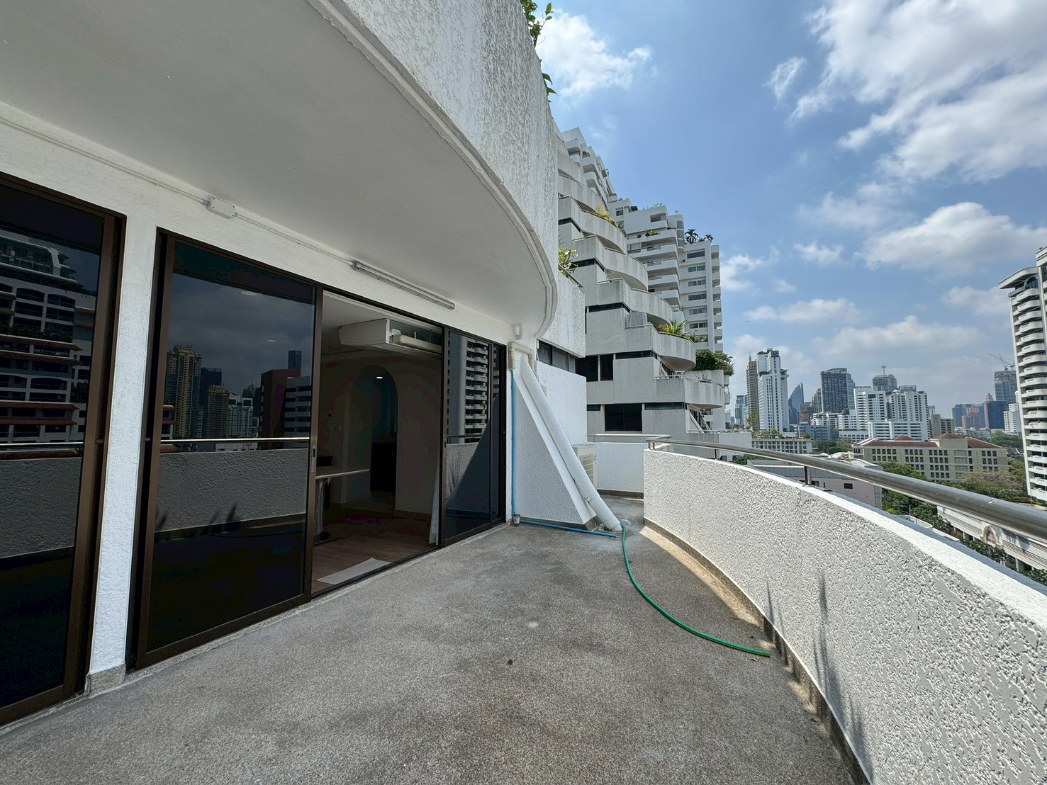 Supalai Place Sukhumvit 39, photo 3
