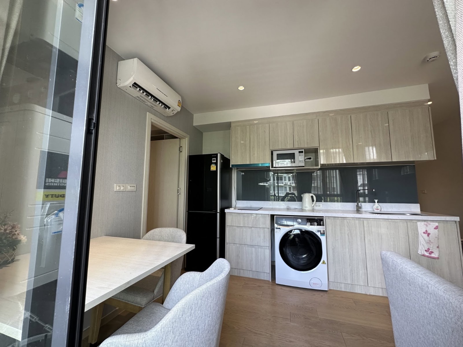 Runesu Thonglor 5, photo 3